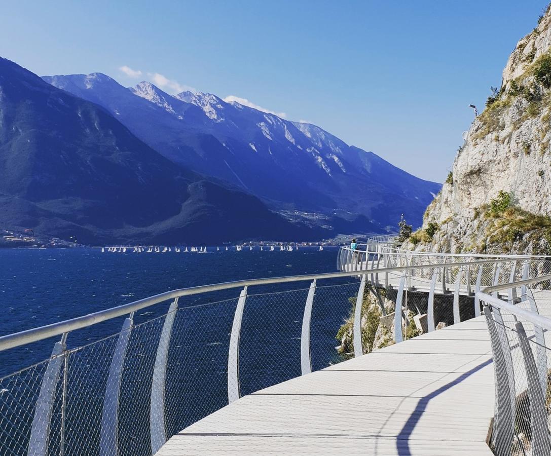 Surf Hotel Pier - Montagnoli Group Limone sul Garda Exterior foto